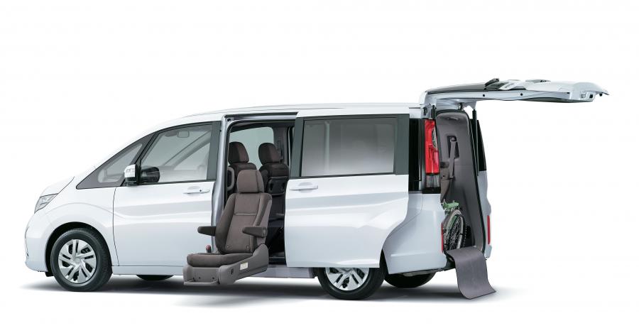  Honda StepWGN 2015 года  (фото 4 из 11)